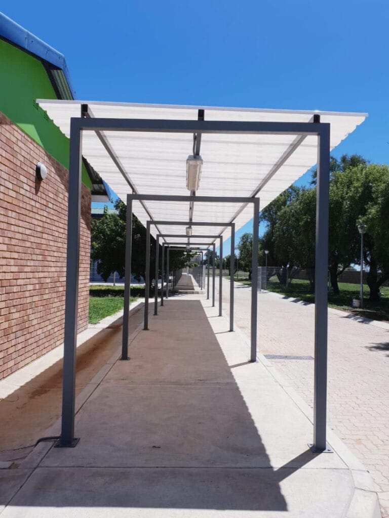 Leeudoringstad school for the deaf covered walkways (2)